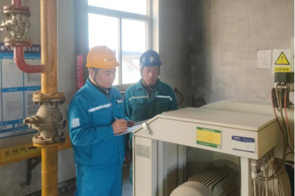 履職盡責(zé)防風(fēng)險(xiǎn)、真抓實(shí)干創(chuàng)效益—記股份公司“先進(jìn)工作者”劉麗賓835